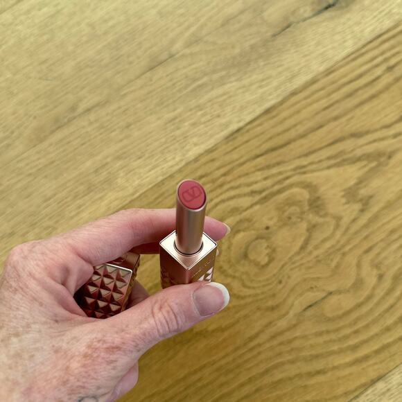 Valentino Hydrating Lip Balm Spike Disco Shade 120R Rose in The Woods - Picture 3 of 4